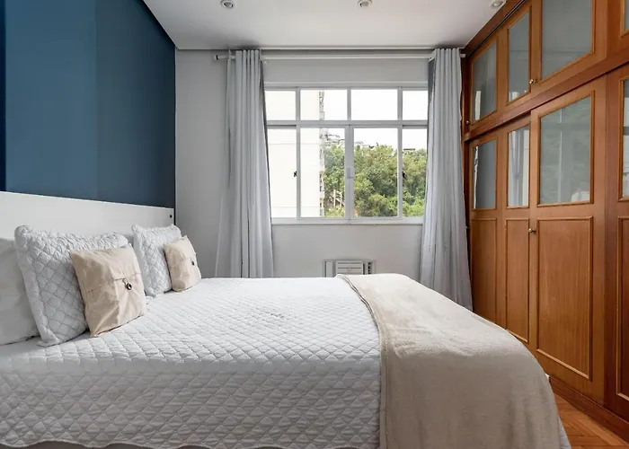 Pineapples RDL1112 - Sossegado quarto e sala perto da praia de Copacabana